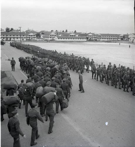 Trainees Arriving At Fort Ord — Calisphere