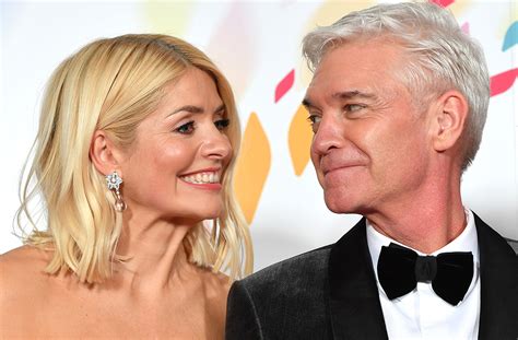 Holly Willoughby And Phillip Schofield Leave This Morning Viewers In Tears