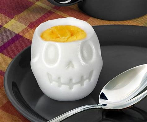 Skull Egg Mold Awesomage