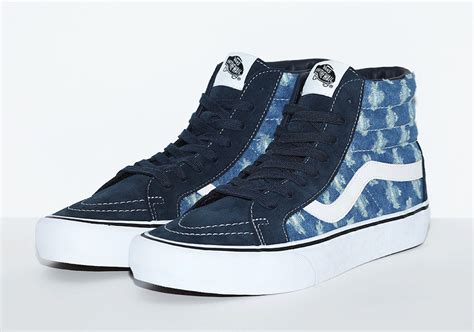 Vans is an american manufacturer of skateboarding shoes and related apparel, started in anaheim, california, and owned by vf corporation. Foto ufficiali della collezione Supreme X Vans Hole Punch Denim - Sneaker Narcos