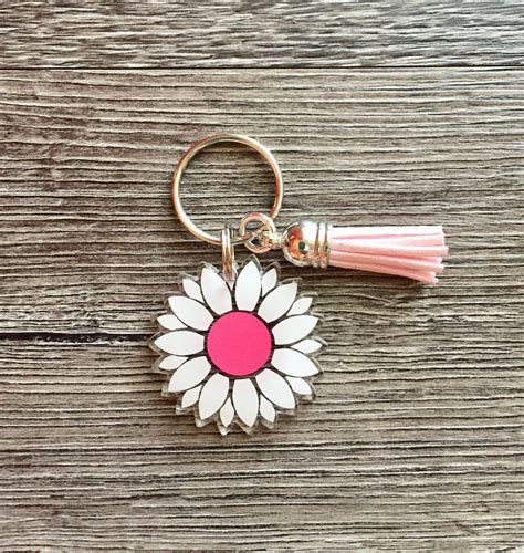 Pink Daisy Keychain, Flower Key Fob, Daisy Key Ring, Zipper Pull, Backpack Tag, Christmas Gift ...