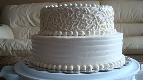 Wedding Cakes And Fabulously Delicious Creations 2 Tier