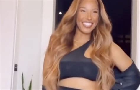 Lebron James Wife Savannah Goes Viral For Thirst Trapping Instagram