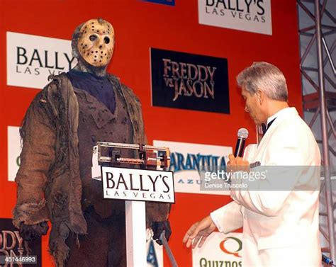Jason Voorhees Photos And Premium High Res Pictures Getty Images