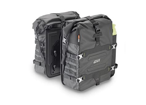 Travel gear »panniers & luggage »soft luggage & bags. New Givi soft offroad luggage system | Visordown