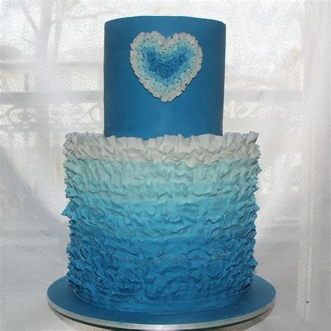 Ruffled Wedding Cake Decorated Cake By Yummilicious Cakesdecor