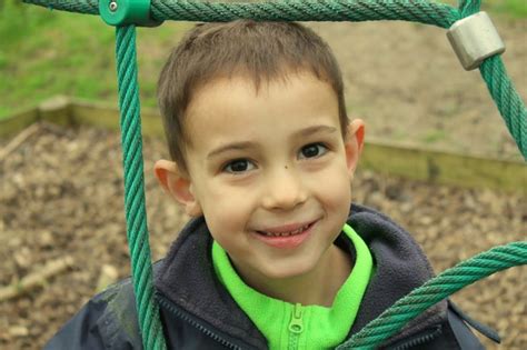 Leo ni ile siku ya kukula bata ahh kula bata tembea kama bata ringa kama paka chiii kama paka. Arrows Sent Forth: Happy 5th Birthday, Big Arrow! | Happy ...