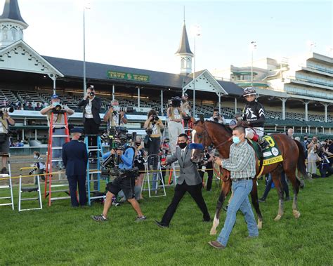 Authentic Goes The Distance In Historic Kentucky Derby Virginia Horse