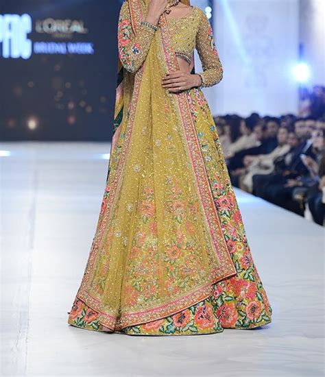 Hsy New Bridal Lehenga And Maxi Dresses Collection 2021 2022 Stylo