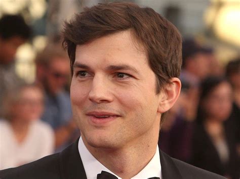 Ashton Kutcher Wird Heute Jahre Alt Er Ist Schauspieler Gl Cklich