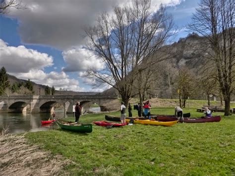 Guests at landgasthof bahnhof will be able to enjoy activities in and around hausen im tal, like hiking, skiing and cycling. P A D D E L B L O G: Donau ab Hausen im Tal