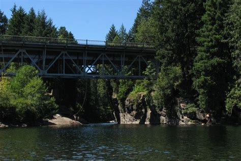 Nanaimo River Best Swimming Holes On Mid Vancouver Island Bc Canada