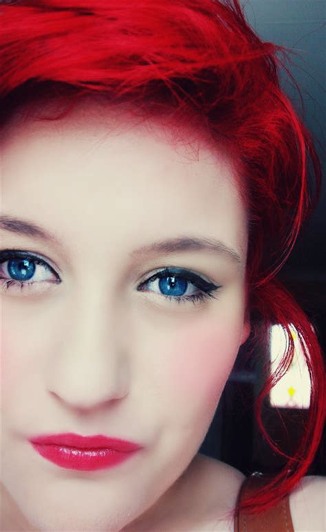Blue Blue Eyes Bright Bright Red Hair Make Image