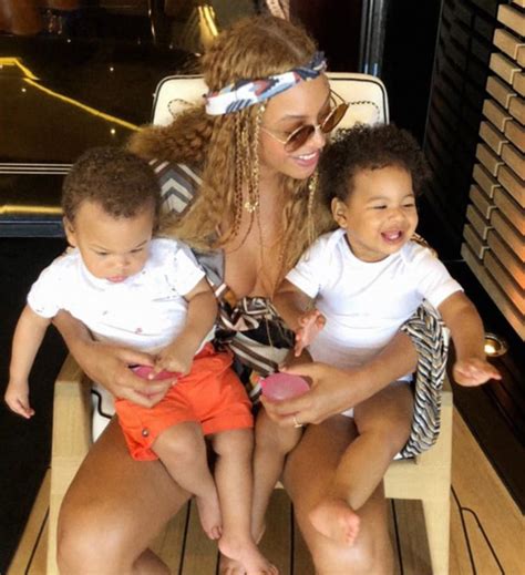 Beyonce Opens Up In Vogue About Pregnancy Difficult Delivery And