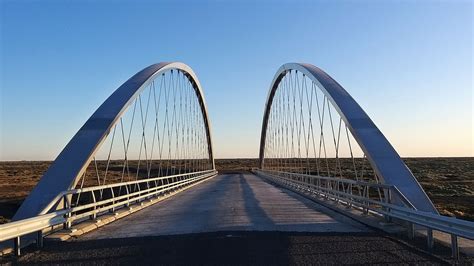 Eldvatn network arch bridge | News | EFLA-engineers.com