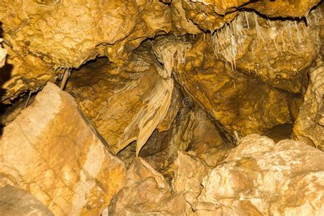 The Bozkov Dolomite Cave Stock Image Image Of Tunnel 147937303
