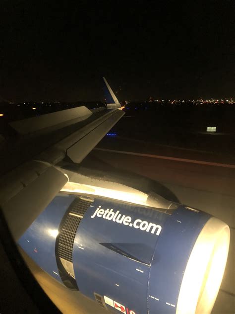 JetBlue Blueberries Airbus A320-200 | N708JB - Features - Infinite