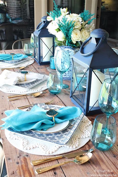 Cue the beach boys music! Teal Table Settings & Teal Wedding Centerpiece Ideas