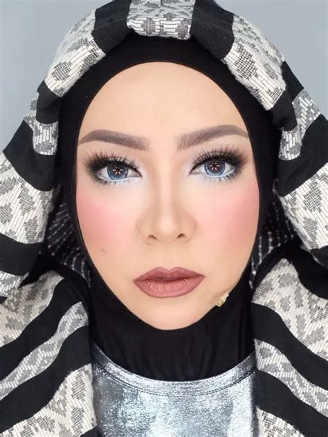gagal fokus makeup hijab melly goeslaw ini nyentrik banget beauty