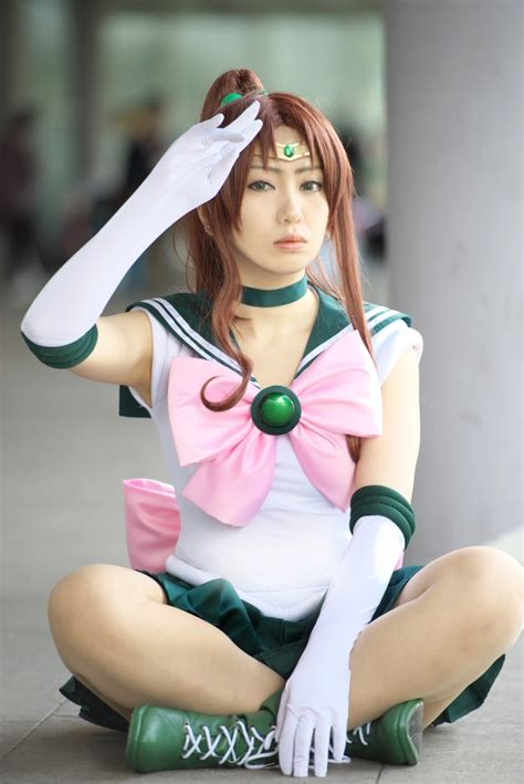 Sailor Moon Never Looked This Grown Up16 Sexy Sailor Moon Cosplay Amped Asia