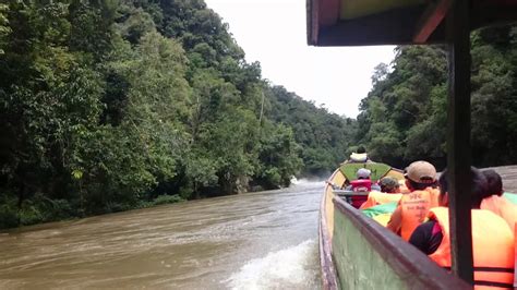 Into The Heart Of Borneo Mahakam River Amazing Speed Boat Ride Youtube