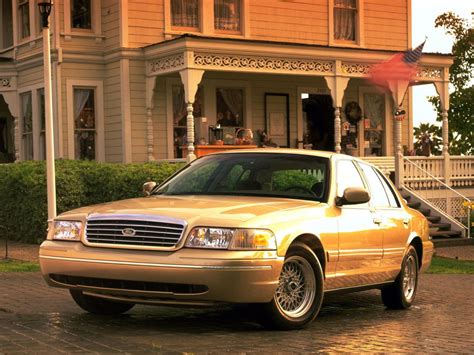 Ford Crown Victoria Technical Specifications And Fuel Economy