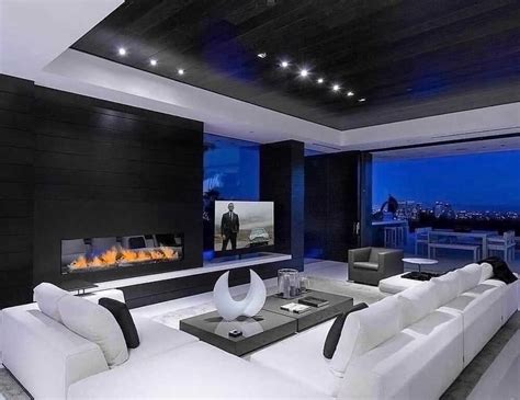 Made from 100% cotton, it has a polyfill insert that's secured in a convenient zipper closure. luxury modern black and white living room decor with huge ...