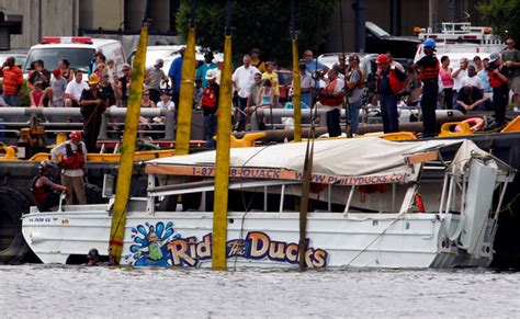 2 Bodies Recovered In Philadelphia ‘duck Boat Crash Search The New