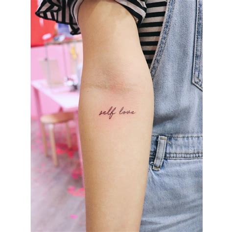 #gina.balde #self love clube #self love #self love tattoo #tattoo #selfloveclubb #self acceptance #self cannibalism #tattoos #tatuagens #frances cannon #tattoo ideas #melanin #melanine #melanin. Self love tattoo by Zaya Hastra - Tattoogrid.net
