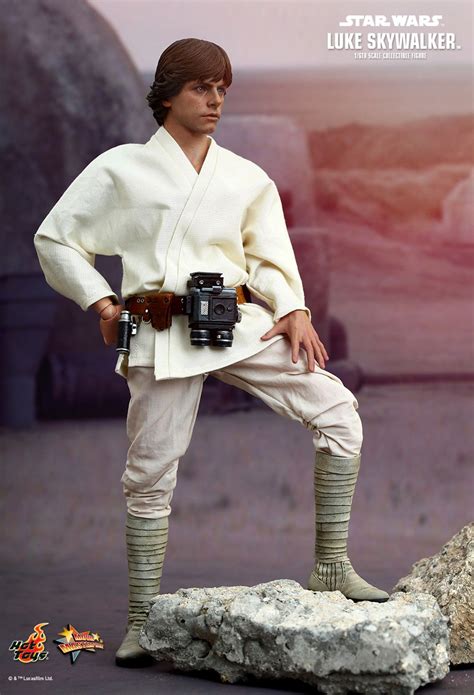 Hot Toys New Star Wars Luke Skywalker Action Figure Is Incredible