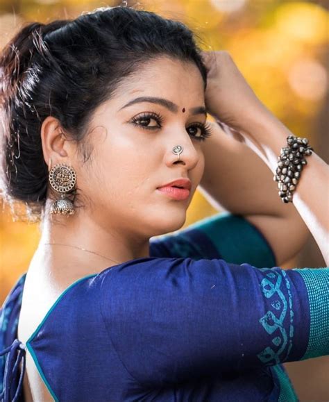 Pin On Tamil Serial Actress