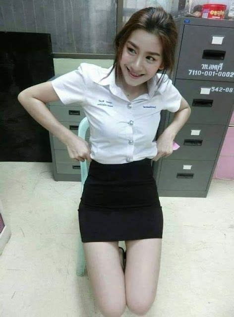 Tight Skirts Page Asian Ladies In Tight Skirts 36 Thailand College Girls Asian Ladies