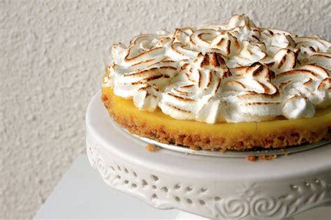 As the pie cools the residual heat will continue to cook the pie and it will set up. spoonfulofdaisy : No Bake Lemon Meringue Pie.