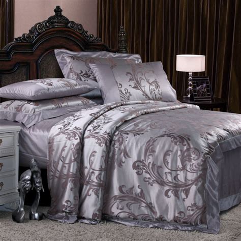 Without seams, there are fewer points where the sheets. 8 Pieces Silk Luxury Bedding Sets SET33