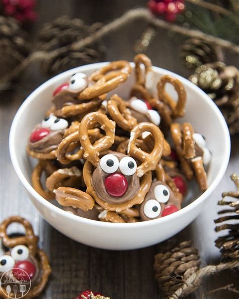 Rolo Pretzel Reindeer Like Mother Like Daughter