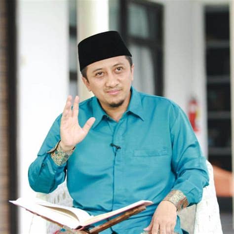 Mengenai biografi dan profil ustadz yusuf mansur sendiri, beliau lahir pada tanggal 19 desember 1976 di jakarta. Kumpulan Foto Ustad Yusuf Mansur Terbaru Lengkap ...