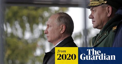 Putin Submits Plans For Constitutional Ban On Same Sex Marriage