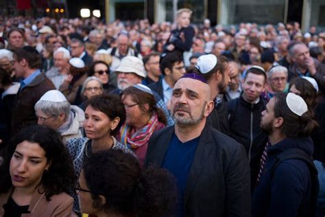 In Berlin A Show Of Solidarity Does Little To Dampen Jewish Fears