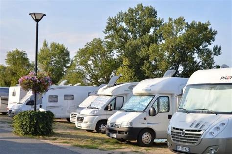 Les Plus Belles Aires De Camping Car De La Région Auvergne Rhône