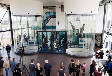 Maybe you would like to learn more about one of these? Zweven naast de A2 in net geopende City Skydive | Utrecht ...