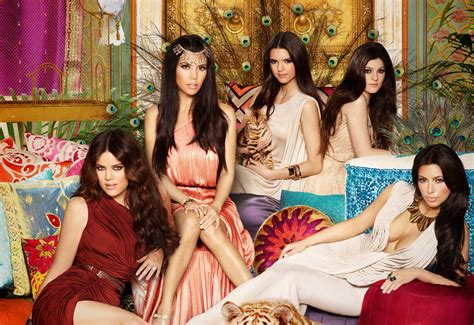 Khloe kardashian wants to do a kuwtk time capsule. Watch Keeping Up With the Kardashians Season 9 | Prime Video