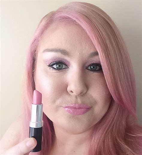 Lauren Day Makeup 30 Lipsticks In 30 Days Part 1