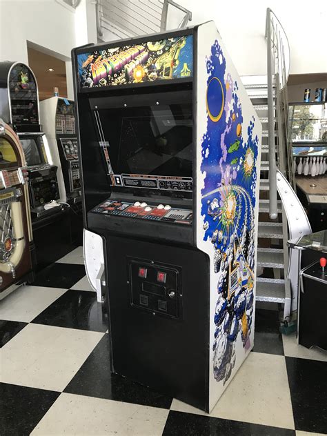 Asteroids Deluxe Arcade Machine Upright Youtube Photos