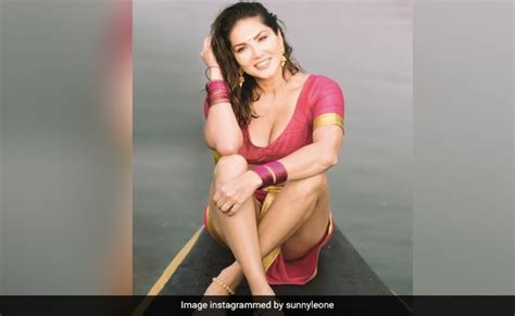 Sunny Leone Shares Surreal Pics From Kerala And We Cant Even