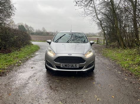 Kb 2013 Ford Fiesta Econetic Tech Tdci Silver Car Derived Van No Vat