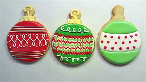 How To Decorate An Ornament Cookie Ornament Cookies Christmas