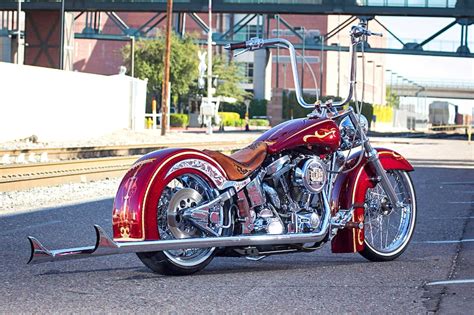 Building A 2002 Hd Softail Into The Ultimate Vicla