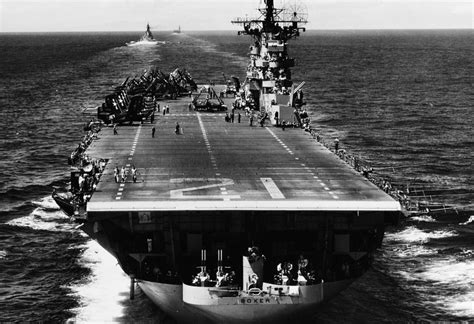 Americas Essex Class Aircraft Carriers Helped Win World War Ii And The