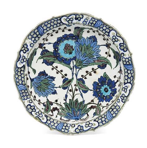 An Important Damascus Style Iznik Pottery Dish Attributable To The