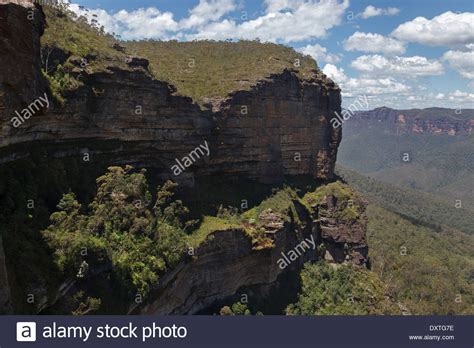 Cliffs Of Grose Valley Blue Mountains Australia Stock Photo 68151762